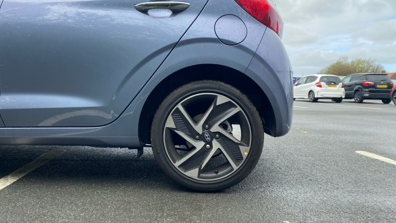 Hyundai i10 1.2 [79] Premium 5dr Auto [Nav] Petrol Hatchback